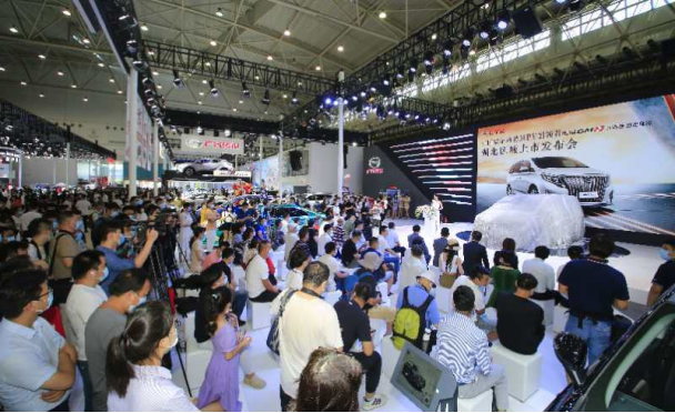 【直媒 10.21】今日武汉国际车展带你选车享福利 感受汽车科技未来(1)(1)620