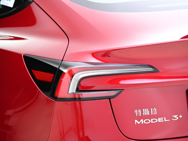 特斯拉Model 3 焕新版湖北首秀 汉口区域将迎来首家特斯拉中心V2613