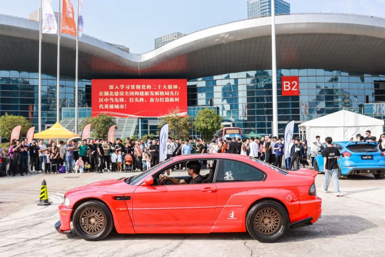 呈献中部最热汽车盛宴——2023第二十三届武汉国际汽车展览会圆满收官(1)2409