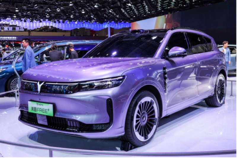 【新闻稿】乘商并举、高端发力 东风汽车1-4月自主品牌销量增速亮眼(1)824