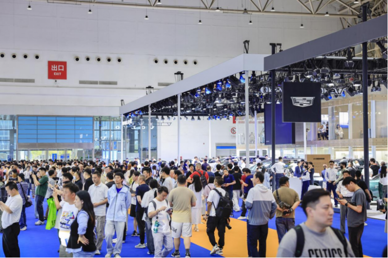 2025第二十三届华中国际车展今日盛大开幕!(1)1518