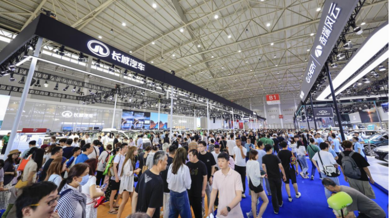 闭幕稿:燃炸收官!2025华中国际车展圆满闭幕1336