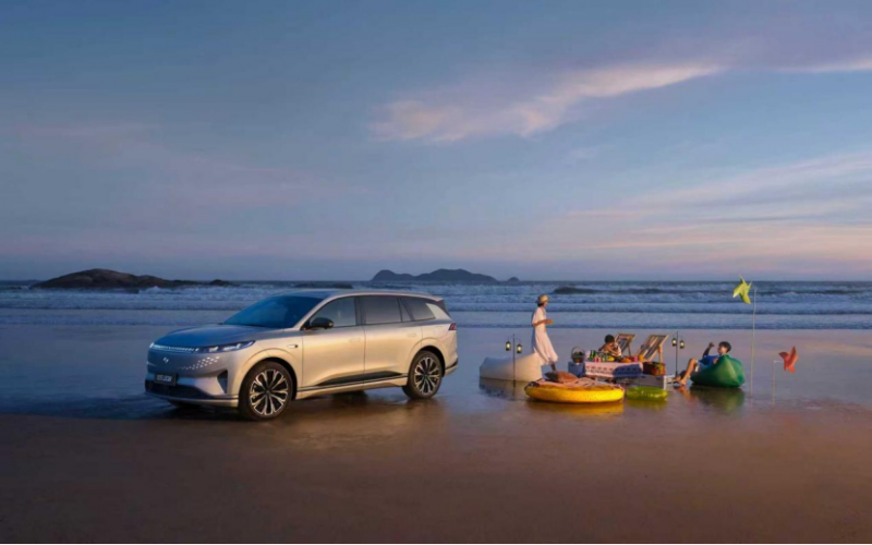 【新闻稿】再创新高！奕派科技10月热销31107辆，1-10月累计同比劲增43.6%-F(1)766