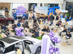 比亚迪李云飞：腾势N8L新车热销，安全感是豪华品牌的关键！