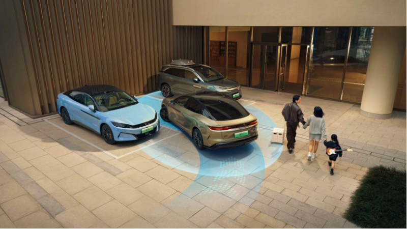 比亚迪汉L重磅上市1132