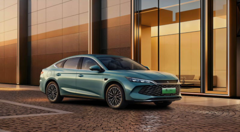 比亚迪秦 家族1002