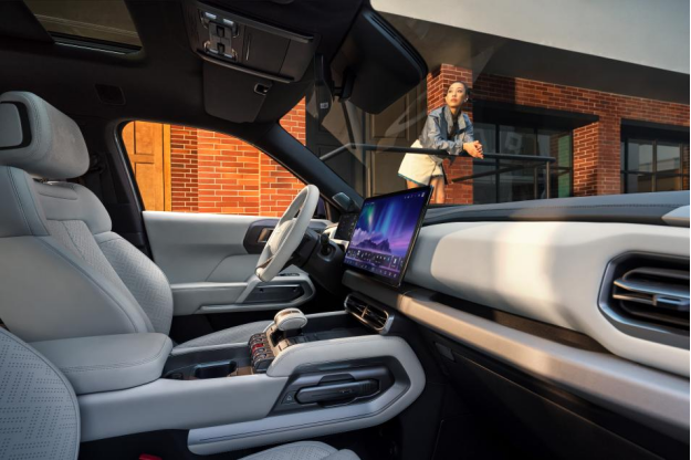 最新版【新闻稿】最值得买的A级纯电精品车 方程豹钛3闪充版上市15万起953