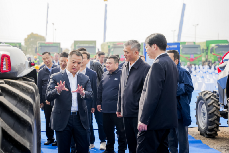 329聚力向新_智造未来:中德控股“绿色零碳专用汽车智能制造产业园”在咸宁嘉鱼盛大开工267