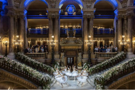 【新闻稿-腾势代码版本】腾势巴黎歌剧院举行欧洲上市发布会:科技新豪华正式启幕153