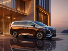 能超越D9的只有自己：第二代腾势D9九大迭代深度解析，重新定义35万级豪华MPV