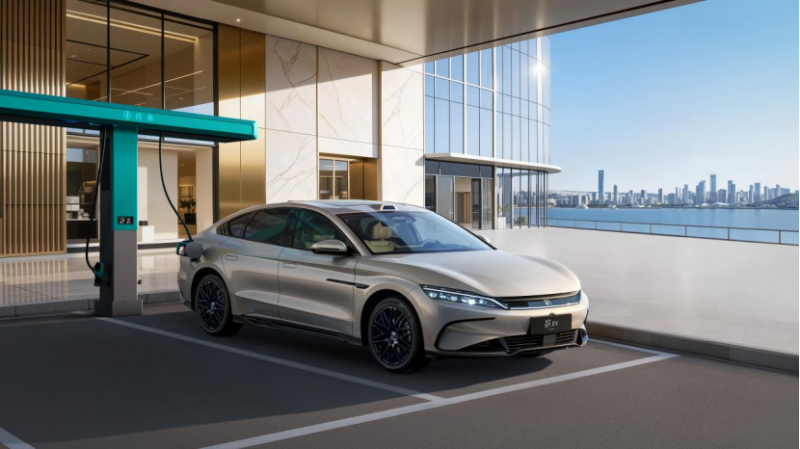 比亚迪汉EV闪充版正式上市 17201