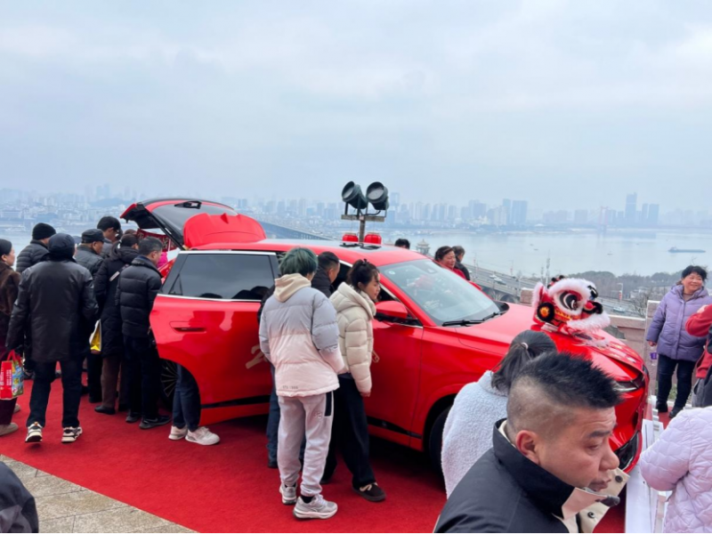 【上市动员会新闻稿】全维加码提前“开卷”!东风风神把“家”字写进下半场-0708(final)1583